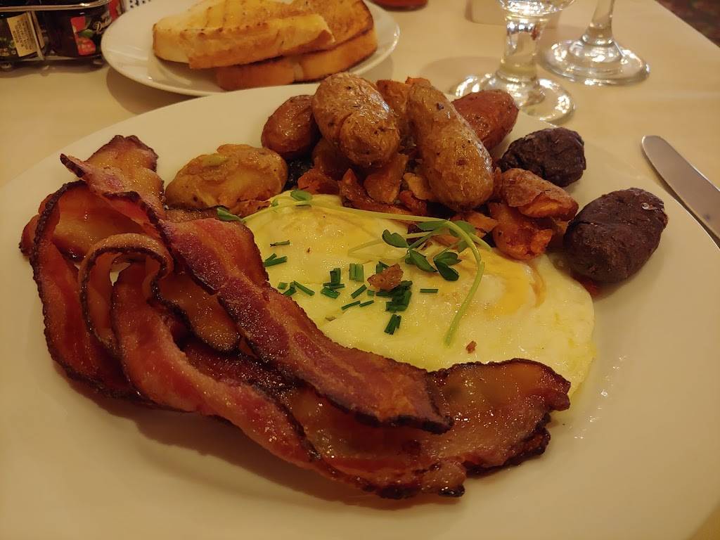 Ellyngtons | restaurant | 321 17th St, Denver, CO 80202, USA | 3033125924 OR +1 303-312-5924