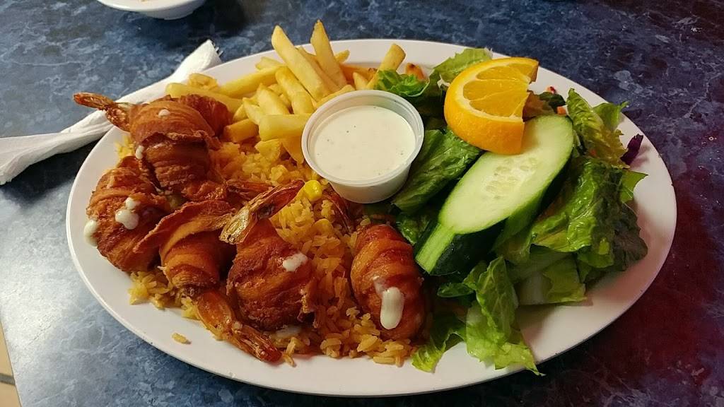 La Sirenita | restaurant | 1418, 9116 Van Nuys Blvd, Panorama City, CA 91402, USA | 8188926534 OR +1 818-892-6534