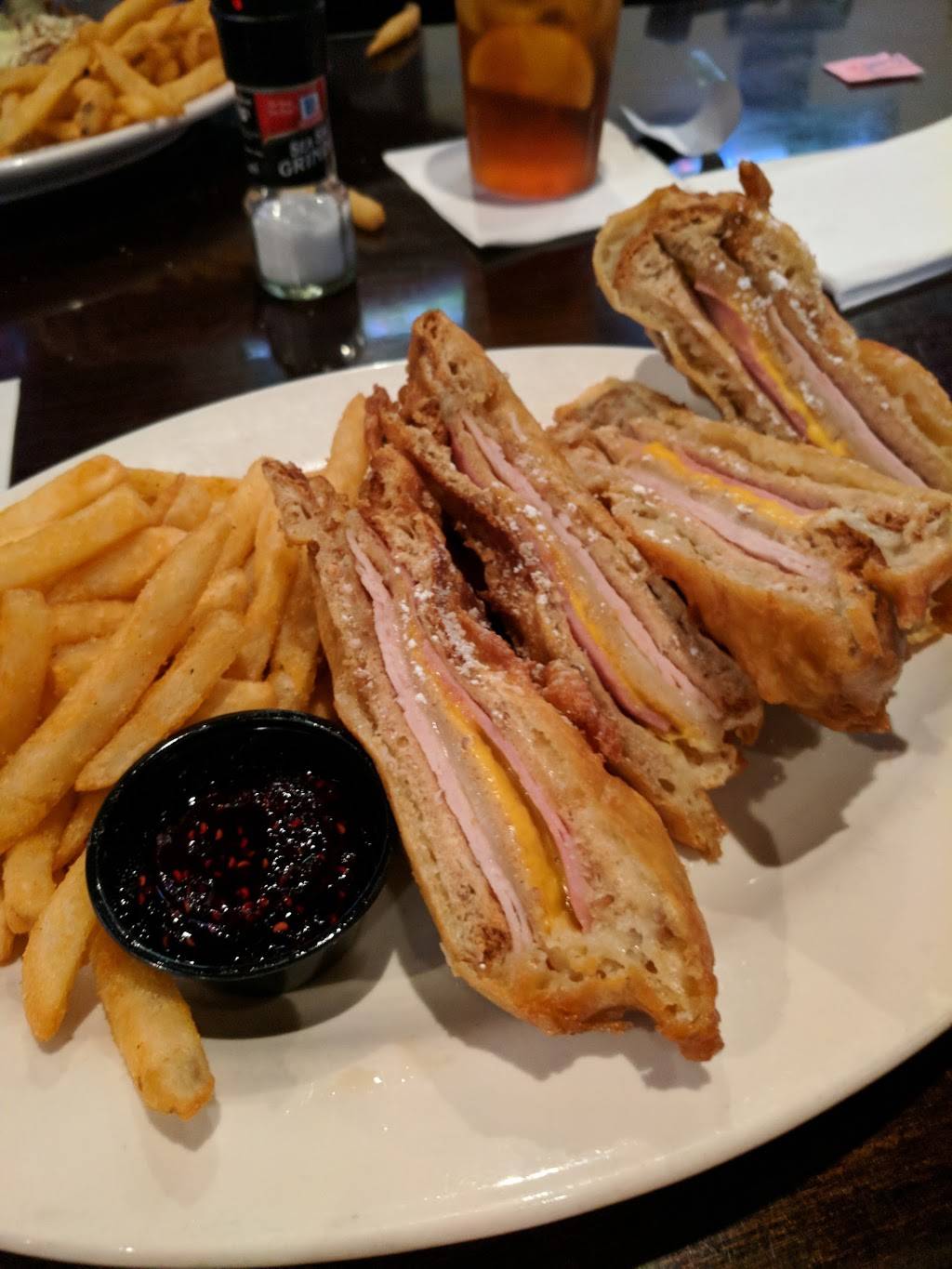 TDS Tailgate Grill | restaurant | 2234 Tuscarawas St W, Canton, OH 44708, USA | 3304512140 OR +1 330-451-2140