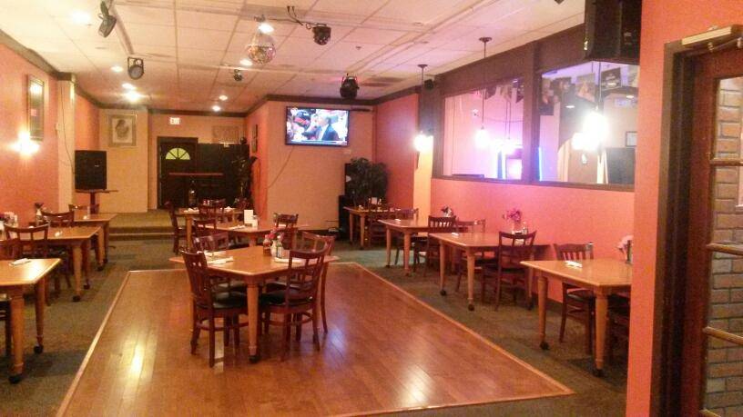 La Luna | night club | 13760 Smoketown Rd, Woodbridge, VA 22192, USA | 7034912112 OR +1 703-491-2112