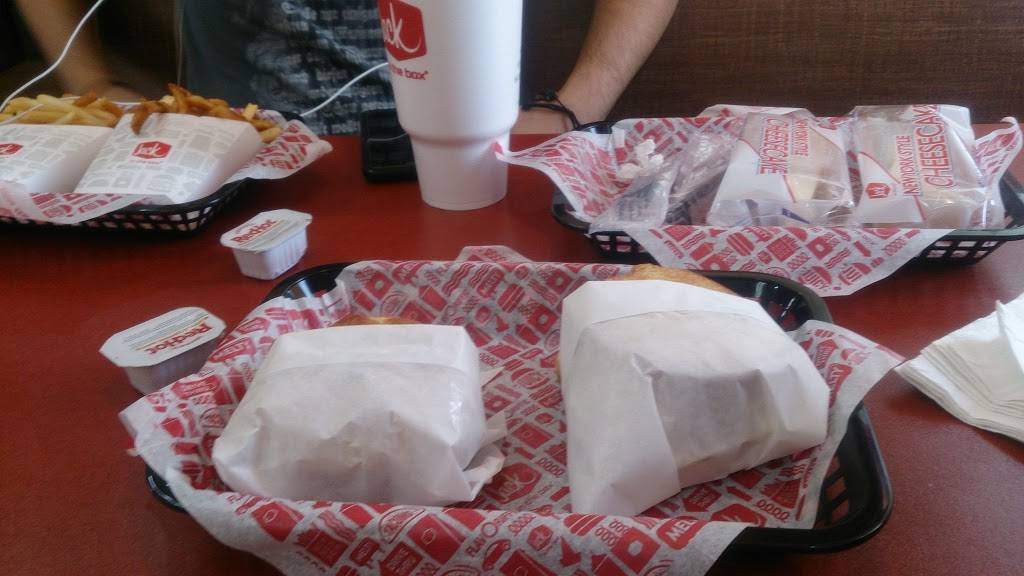 Jack in the Box | restaurant | 15750 South Fwy, Pearland, TX 77584, USA | 9795832187 OR +1 979-583-2187