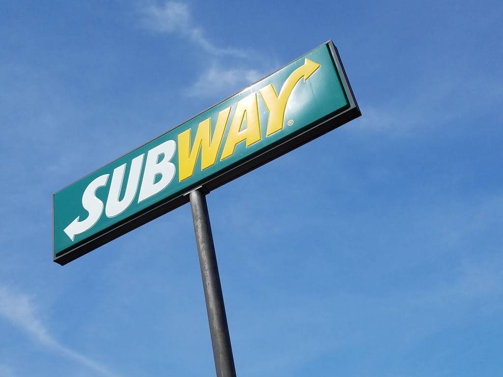 Subway Restaurants | restaurant | 6266 Cambridge Way, Plainfield, IN 46168, USA | 3178380373 OR +1 317-838-0373