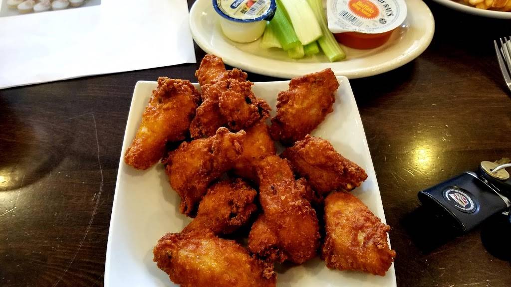 Pats Pizza and Bistro | restaurant | 3601 Chichester Ave, Boothwyn, PA 19061, USA | 6104975544 OR +1 610-497-5544