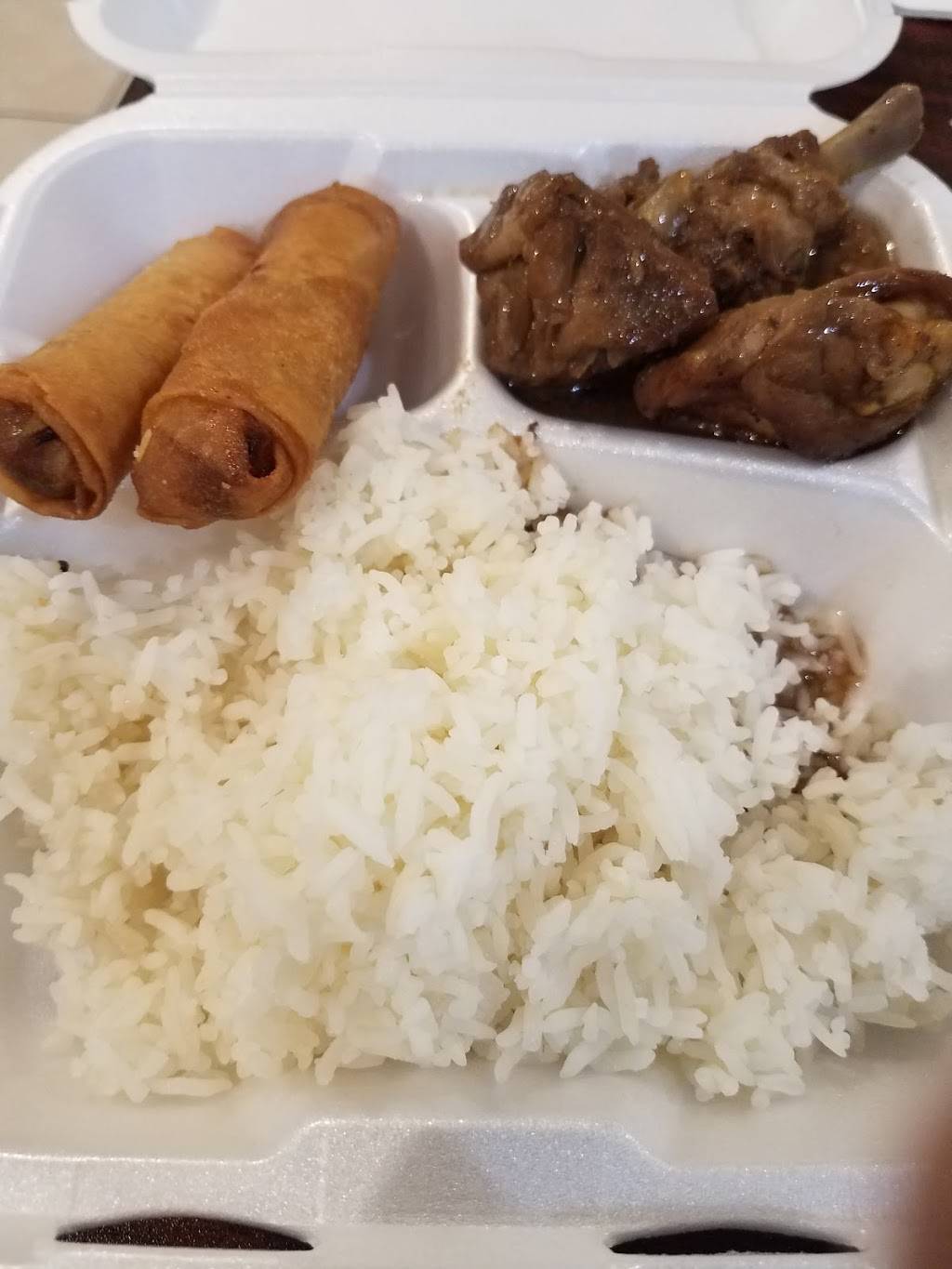 Nicks Sari-Sari Store | restaurant | 2001 S Craycroft Rd, Tucson, AZ 85711, USA | 5204063593 OR +1 520-406-3593