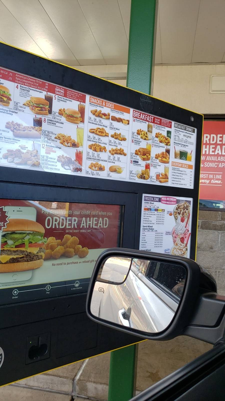 Sonic Drive-In | restaurant | 8431 Lucas and Hunt Rd, St. Louis, MO 63136, USA | 3143823031 OR +1 314-382-3031