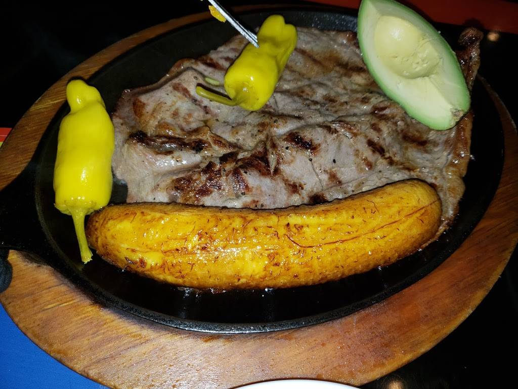 Las Arepas De Mama | bakery | 44 N Franklin St, Hempstead, NY 11550, USA | 5162809134 OR +1 516-280-9134