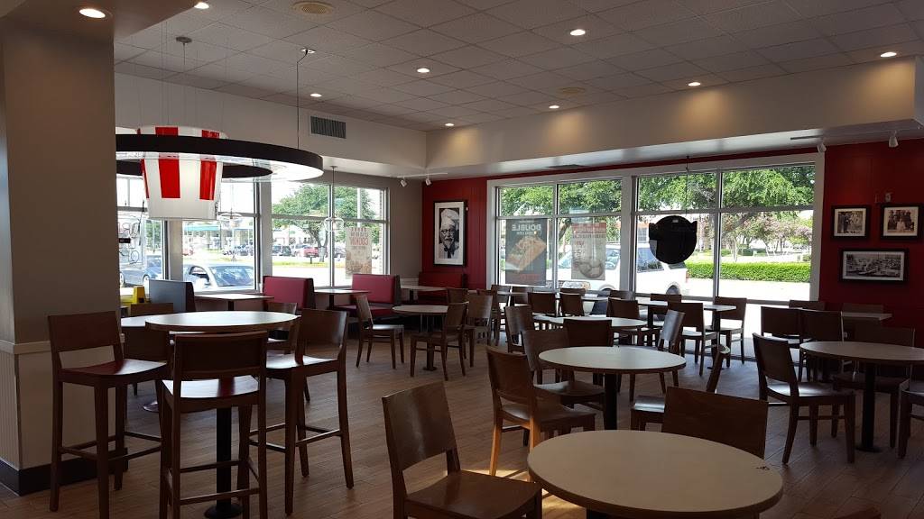 KFC | restaurant | 4117 N Josey Ln, Carrollton, TX 75007, USA | 9729390705 OR +1 972-939-0705