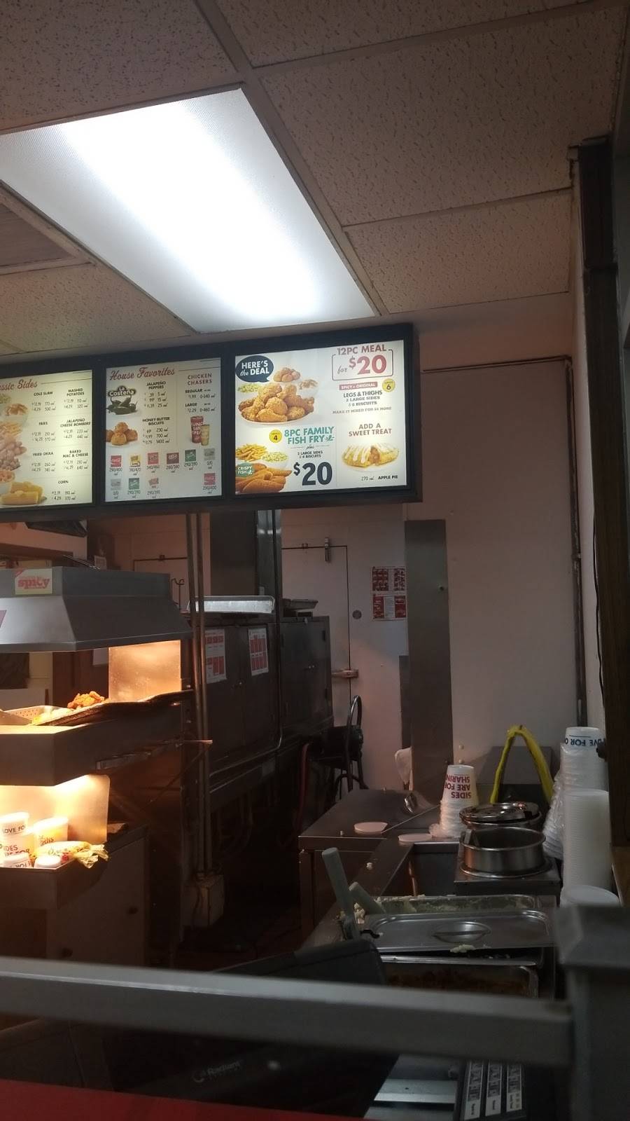 Churchs Chicken | restaurant | 2806 W Cermak Rd, Chicago, IL 60623, USA | 7735230494 OR +1 773-523-0494