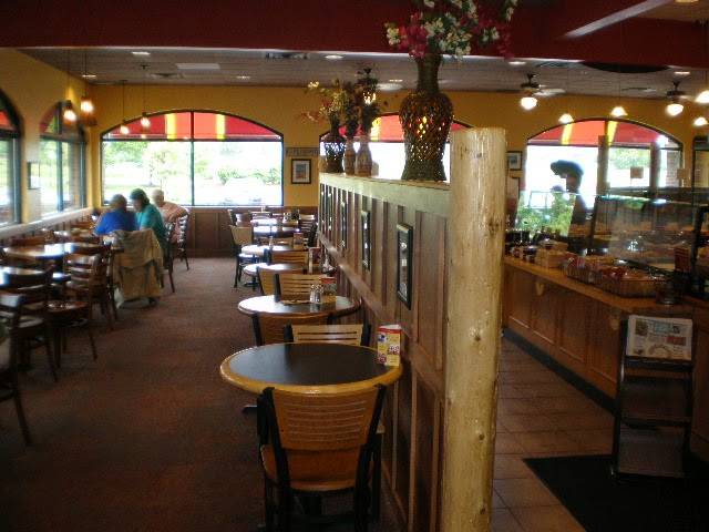 Grand Traverse Pie Company | restaurant | 3536 Meridian Crossing Dr, Okemos, MI 48864, USA | 5173817437 OR +1 517-381-7437