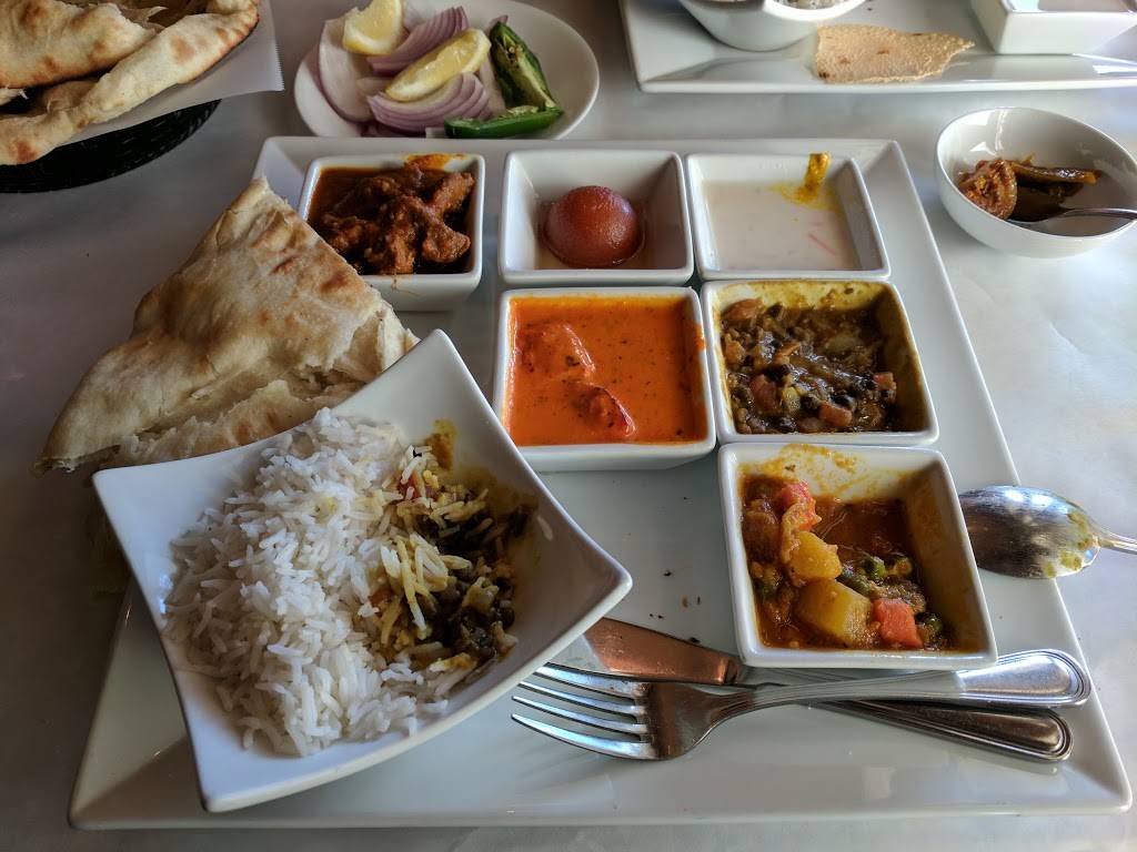 Delhi Indian Cuisine | restaurant | Mission Center, 4022 South Maryland Parkway, Las Vegas, NV 89119, USA | 7023834900 OR +1 702-383-4900