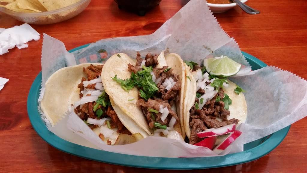 Jalapeno Grill | restaurant | 1815 Lancaster Ave, Wilmington, DE 19805, USA | 3026552847 OR +1 302-655-2847