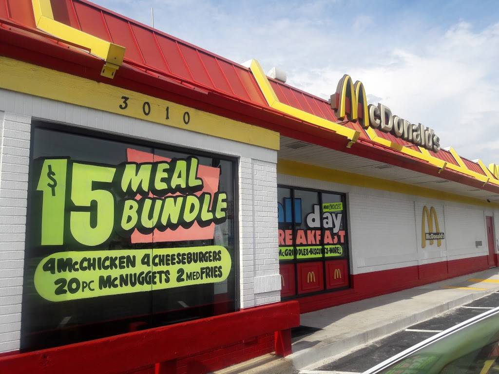 McDonalds | cafe | 3010 W Coliseum Blvd, Fort Wayne, IN 46808, USA | 2604824862 OR +1 260-482-4862