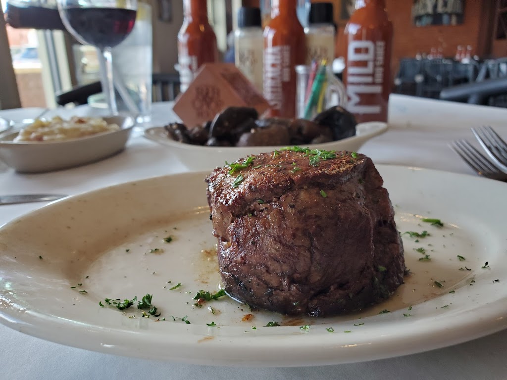 Wyomings Rib & Chop House, Cheyenne | restaurant | 400 W Lincolnway, Cheyenne, WY 82001, USA | 3075140271 OR +1 307-514-0271