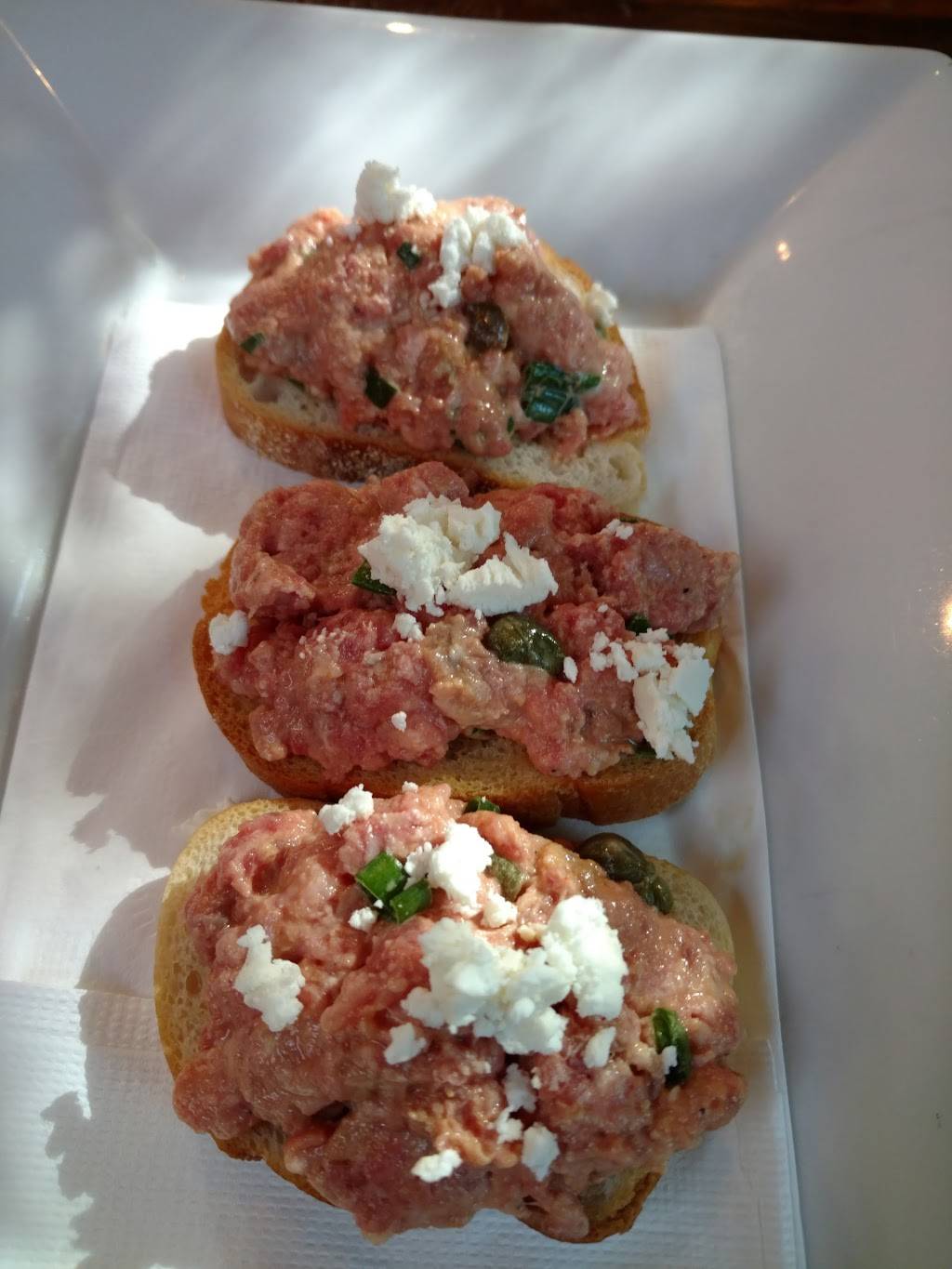 Taos Restaurant & Lounge | restaurant | 356 Paterson Ave, East Rutherford, NJ 07073, USA | 2014608988 OR +1 201-460-8988