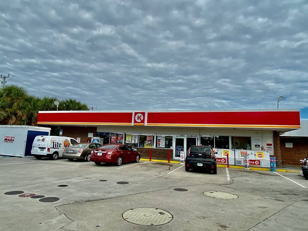 Kangaroo Express | meal takeaway | 201 Main St, Daytona Beach, FL 32118, USA | 3862529867 OR +1 386-252-9867