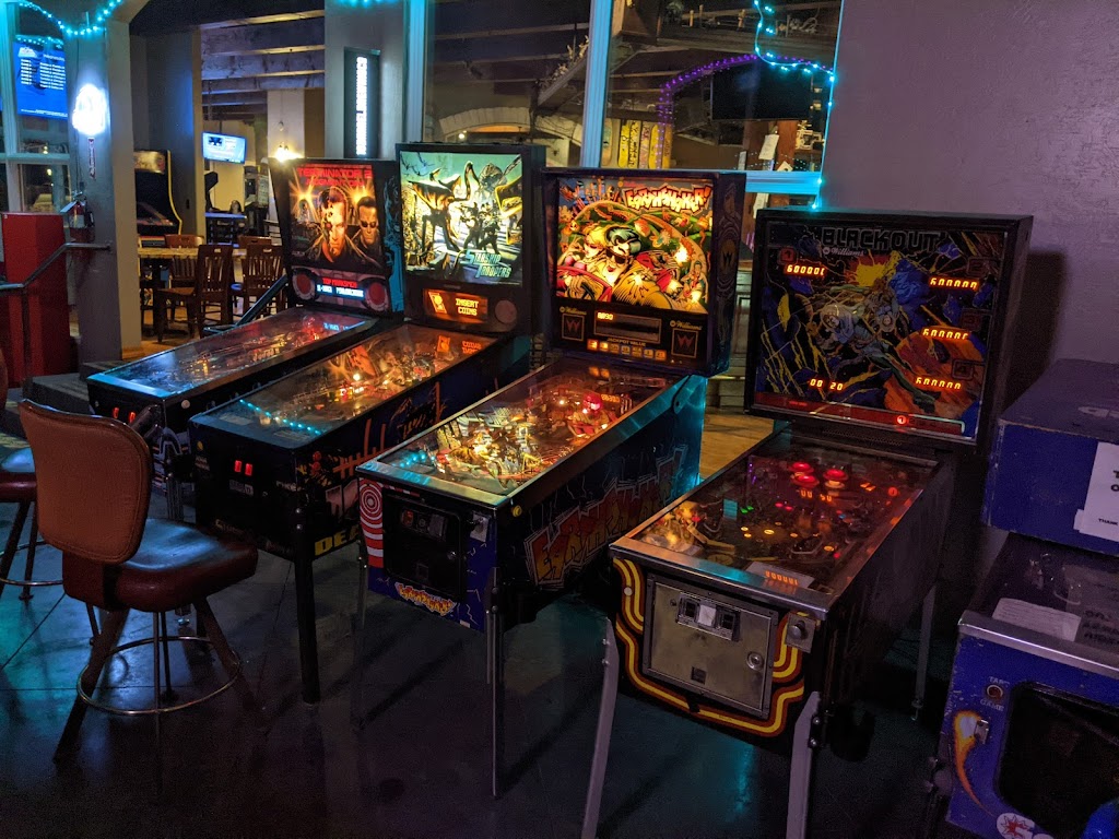 Red Moon Ale House | restaurant | 130 S Main St, Yuma, AZ 85364, USA | 9282769111 OR +1 928-276-9111