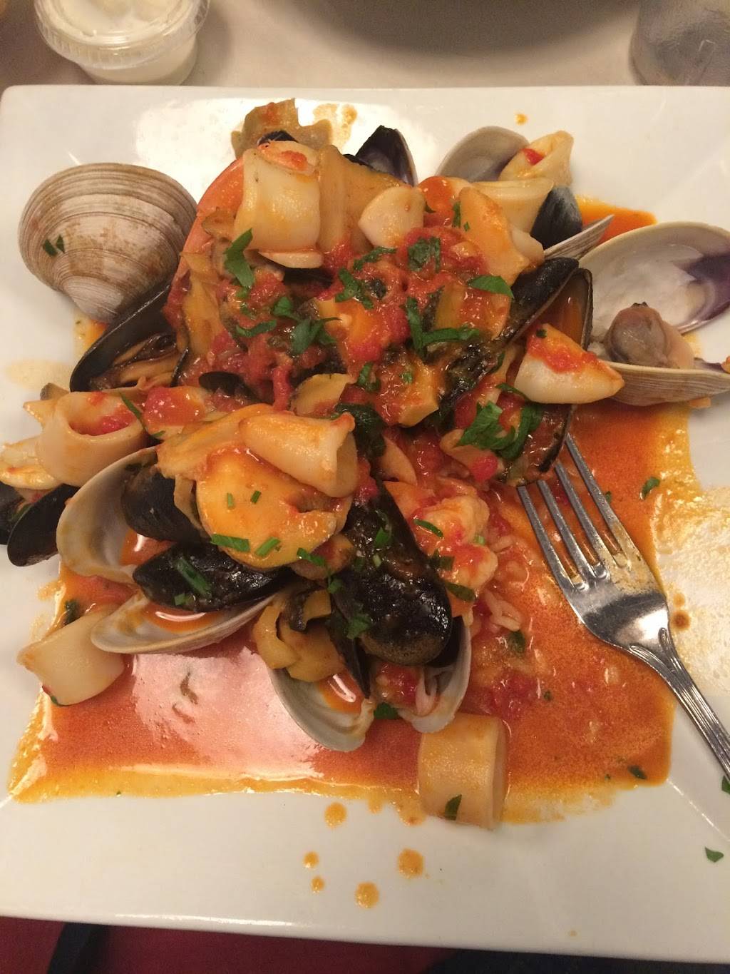 Venice Restaurant & Pizza | restaurant | 125 Danbury Rd, Ridgefield, CT 06877, USA | 2034387007 OR +1 203-438-7007