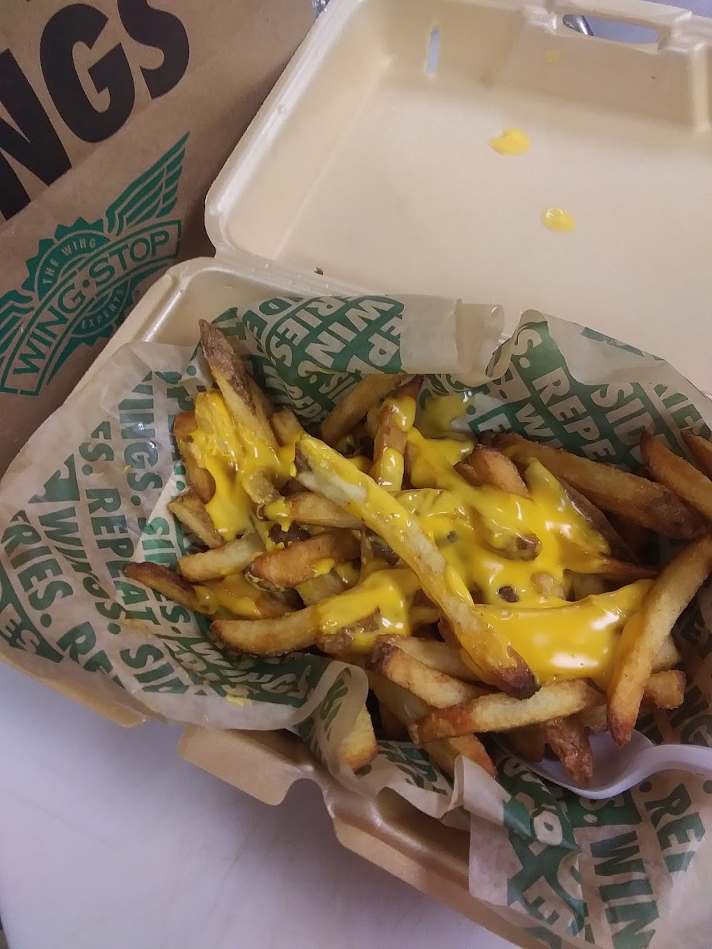 Wingstop | restaurant | 1126 Moro St, Manhattan, KS 66502, USA | 7853205600 OR +1 785-320-5600