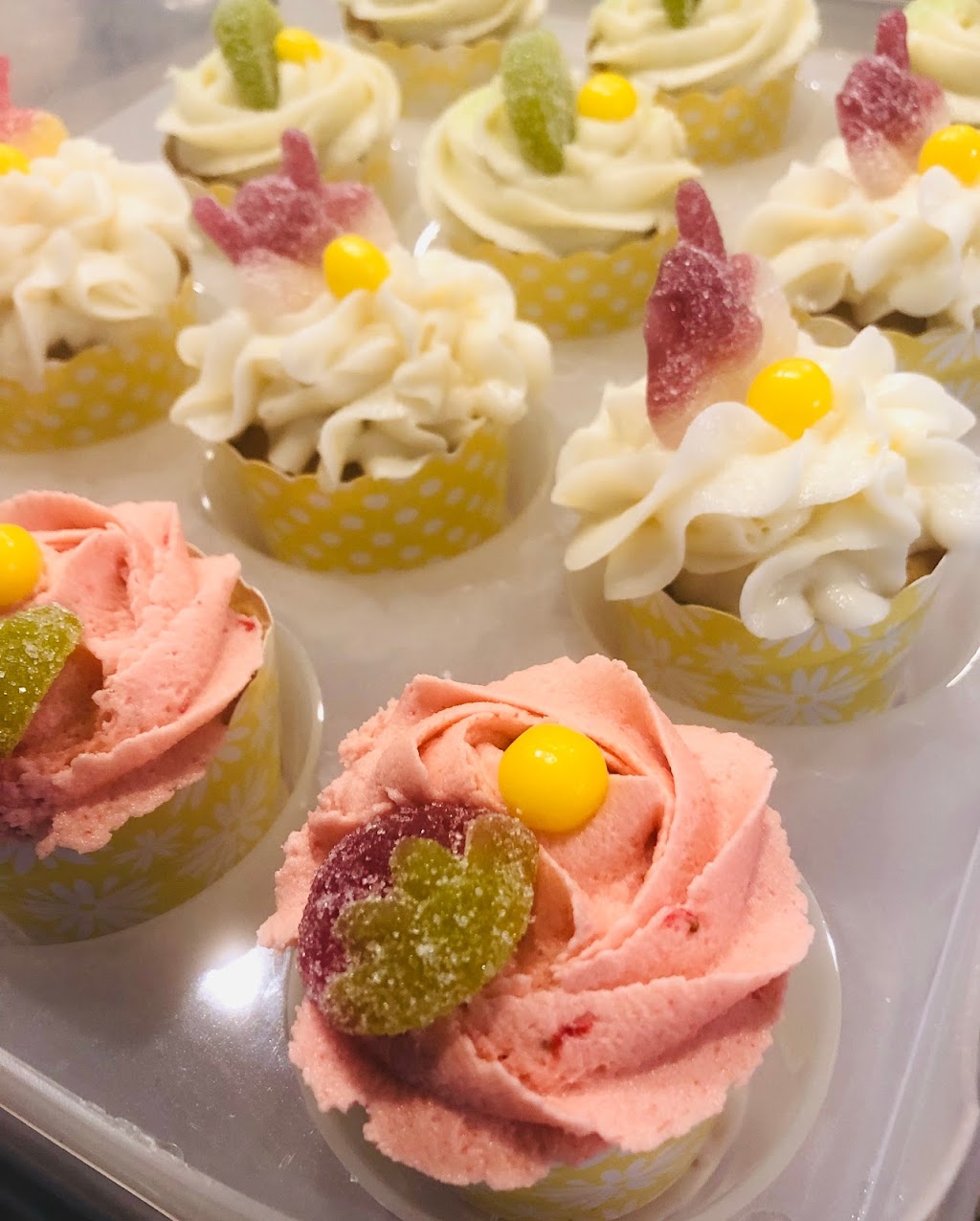 KraVegan LLC Where Food Is Love | restaurant | 1910 Wells Rd Food Court SPC VC18, Orange Park, FL 32073, USA | 9045794382 OR +1 904-579-4382