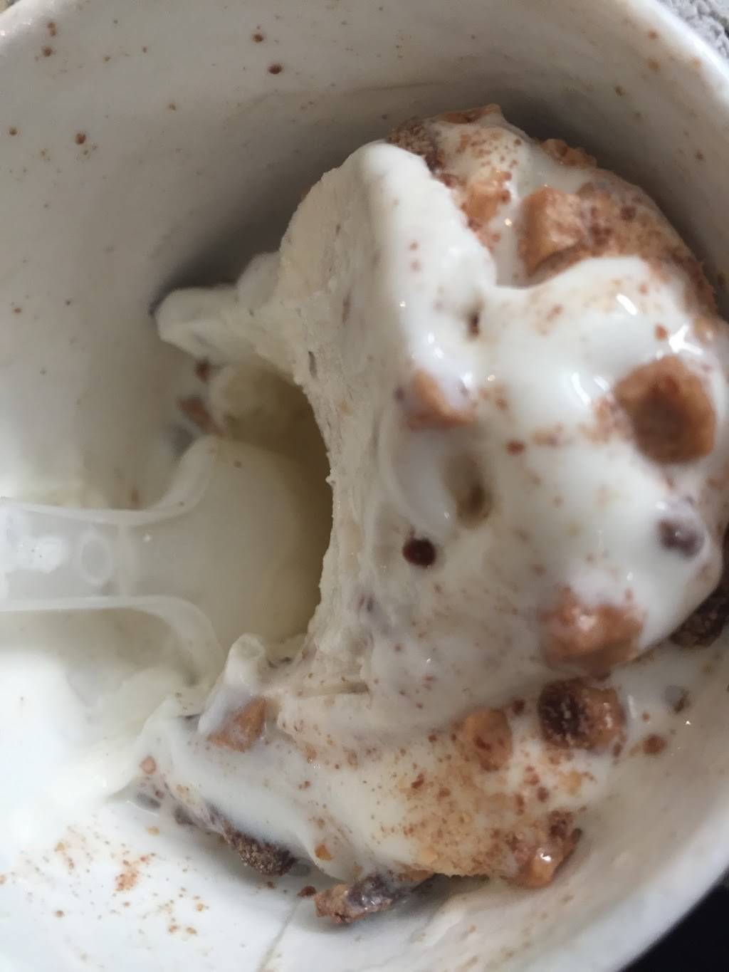 McDonalds | cafe | 347 Yonge St, Barrie, ON L4N 4C9, Canada | 7057390397 OR +1 705-739-0397