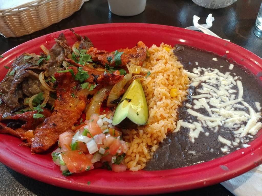 Sarapes | restaurant | 95 High St, Enfield, CT 06082, USA | 8607457781 OR +1 860-745-7781