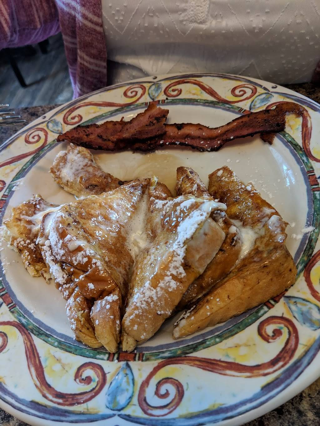 Hub Central 185 | restaurant | 185 N Paw Paw St, Coloma, MI 49038, USA | 2694683000 OR +1 269-468-3000