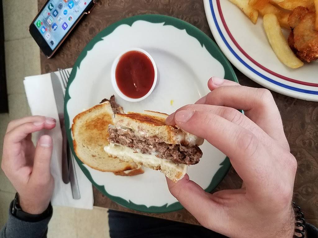 Mandys Restaurant | restaurant | 24050 W Nine Mile Rd, Southfield, MI 48033, USA | 2483562060 OR +1 248-356-2060