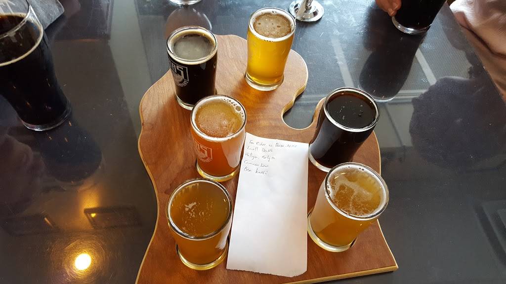 Tibbs Brewing Company | restaurant | 402 S Burdick St, Kalamazoo, MI 49007, USA | 8777627397 OR +1 877-762-7397