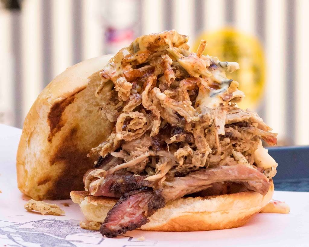 Lucius Q | restaurant | 1131 Broadway St, Cincinnati, OH 45202, USA | 5134214227 OR +1 513-421-4227