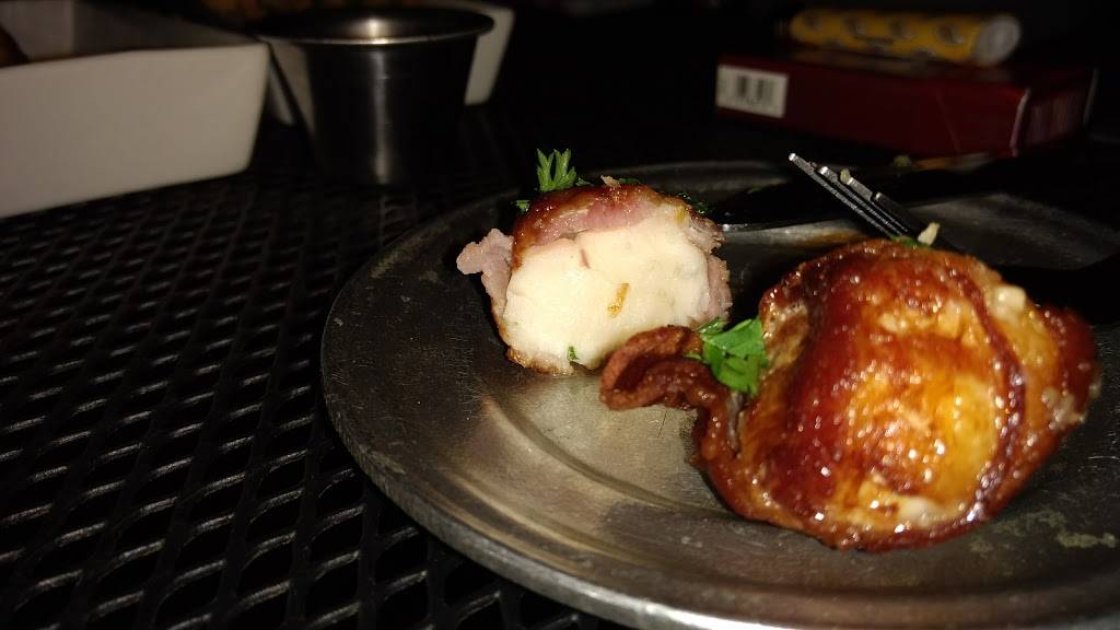 Blackhawk Steak Pit | restaurant | 1429 IL-2, Oregon, IL 61061, USA | 8157322500 OR +1 815-732-2500