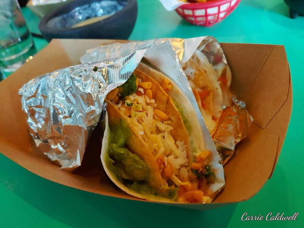 Barrio Willoughby | restaurant | 4061 Erie St, Willoughby, OH 44094, USA | 4408561400 OR +1 440-856-1400