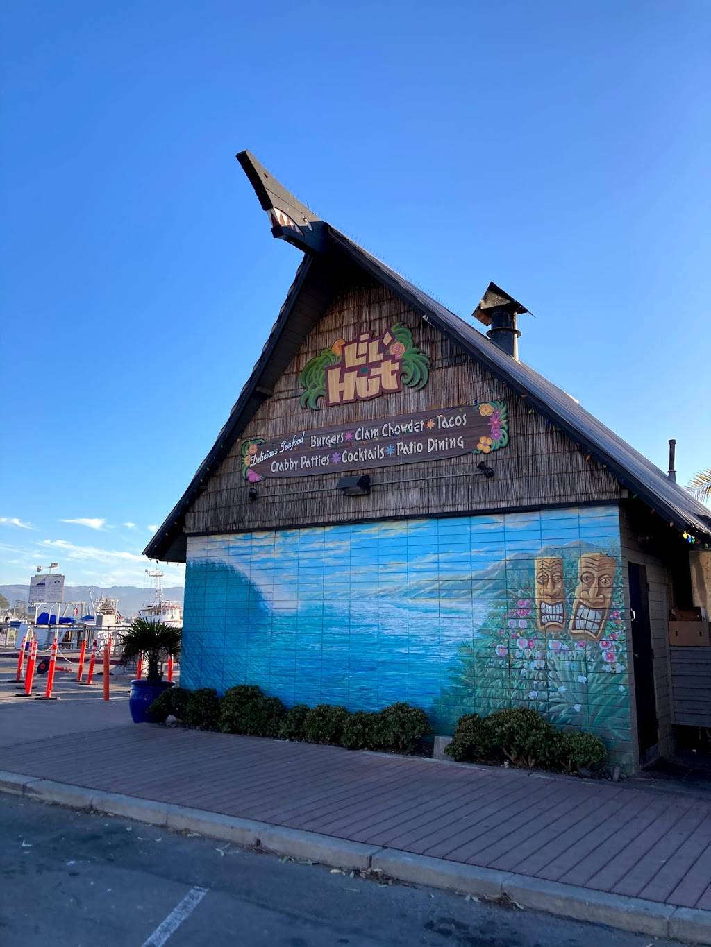 Lil Hut | restaurant | 1205 Embarcadero, Morro Bay, CA 93442, USA | 8057723488 OR +1 805-772-3488