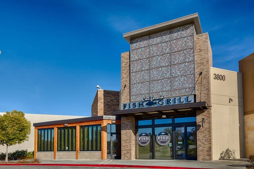 California Fish Grill | restaurant | 24201 Valencia Blvd, Valencia, CA 91355, USA | 6612911518 OR +1 661-291-1518
