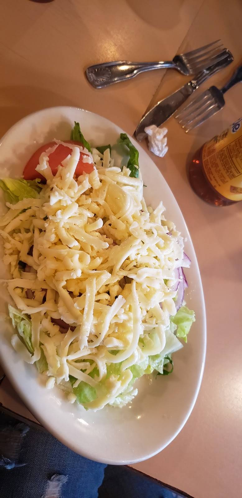 Sergios Pizza Restaurant | restaurant | 985 E Main St, Stamford, CT 06902, USA | 2039674200 OR +1 203-967-4200