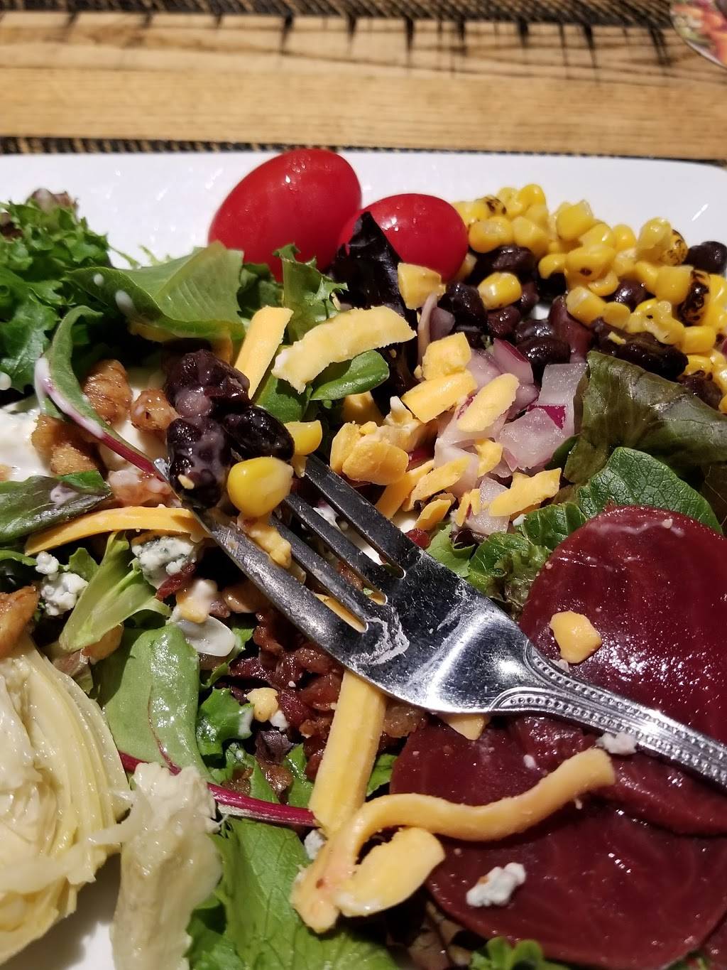 Ruby Tuesday | restaurant | 4784 Windsor Commons Ct, Jacksonville, FL 32224, USA | 9048210394 OR +1 904-821-0394