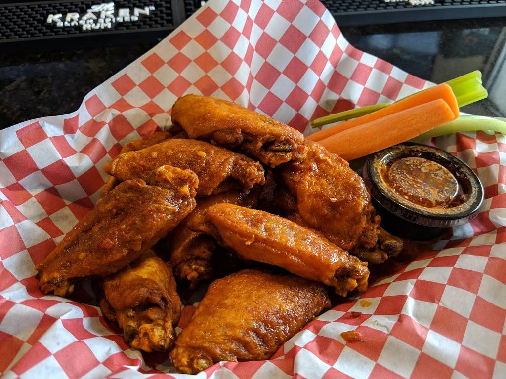 Velocity Wings | restaurant | 1020 E Main St, Purcellville, VA 20132, USA | 5403389464 OR +1 540-338-9464