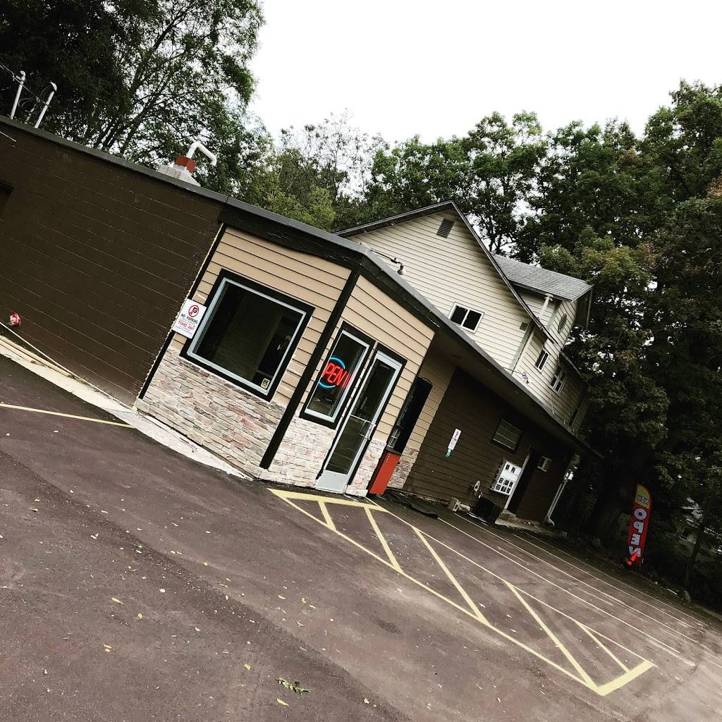 Gull Lake Market | meal takeaway | 15476 M-43, Hickory Corners, MI 49060, USA | 2697610093 OR +1 269-761-0093