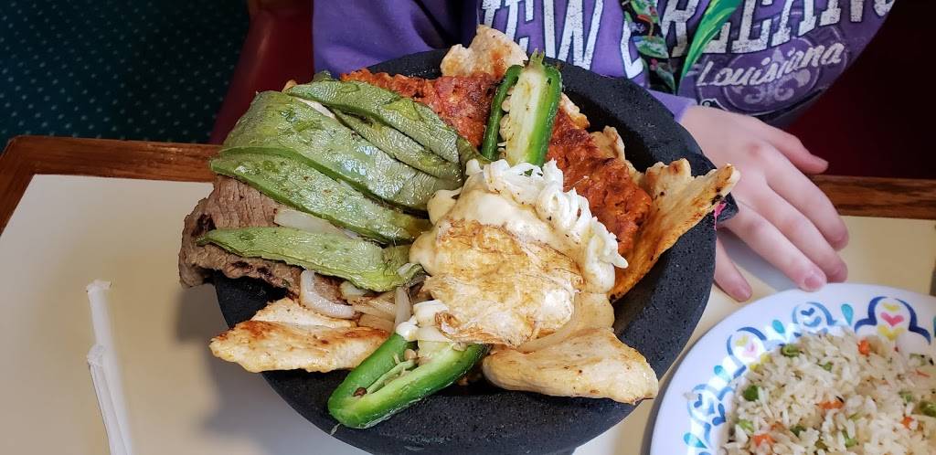 El Patron Taqueria | restaurant | 9700 Fort Meade Rd, Laurel, MD 20707, USA | 3014902999 OR +1 301-490-2999