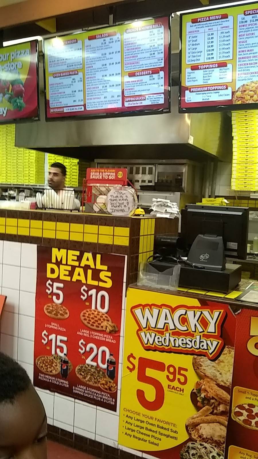 Hungry Howies Pizza | meal delivery | 2424 Hwy 92 East, Plant City, FL 33566, USA | 8137640363 OR +1 813-764-0363