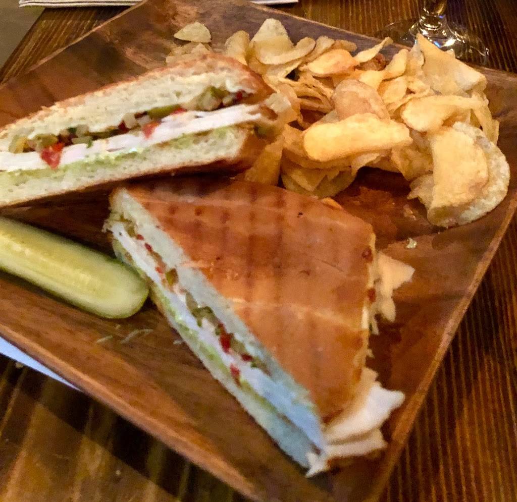 Brews Brothers | restaurant | 5140 Lankershim Blvd, North Hollywood, CA 91601, USA | 8183086208 OR +1 818-308-6208