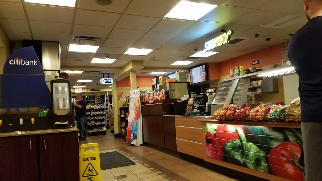 Subway | restaurant | North Haven Southbound, North Haven Rest Area, 16 Banton St, North Haven, CT 06473, USA | 2032390260 OR +1 203-239-0260