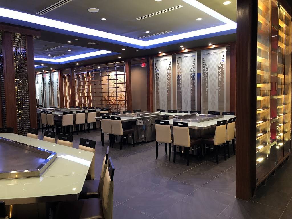 Kabuto Sushi & Hibachi | restaurant | 1 Choice Hotels Cricle R200, Rockville, MD 20850, USA | 3019787923 OR +1 301-978-7923