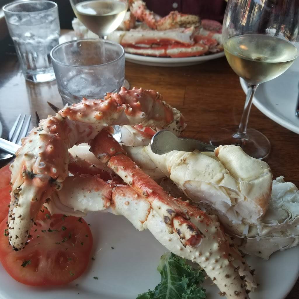 Captain Jacks | night club | 16812 Pacific Coast Hwy, Sunset Beach, CA 90742, USA | 5625922514 OR +1 562-592-2514