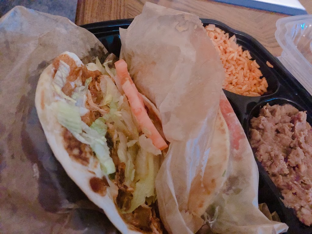 Taco E | restaurant | 752 W 33rd St, Chicago, IL 60616, USA | 3125794460 OR +1 312-579-4460