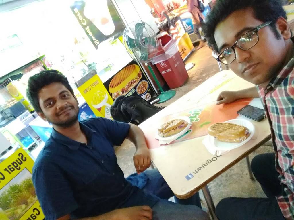 Subway | restaurant | 400 E Church St, Sandwich, IL 60548, USA | 8157862940 OR +1 815-786-2940