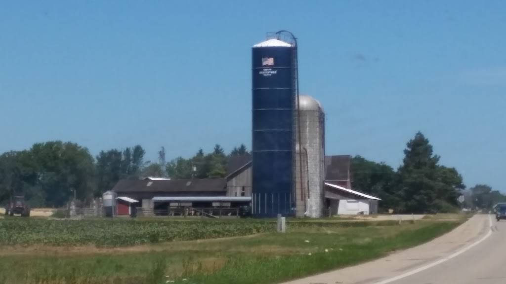 Williams Inn | restaurant | 1724 S Lakeshore Rd, Harbor Beach, MI 48441, USA | 9894793361 OR +1 989-479-3361