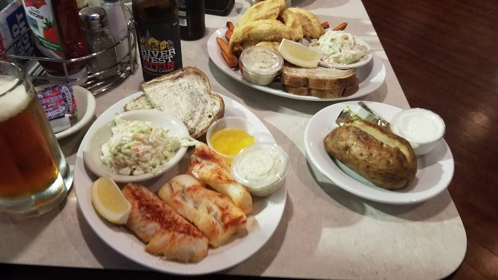 Jims Grille | restaurant | W63N144 Washington Ave, Cedarburg, WI 53012, USA | 2623777177 OR +1 262-377-7177