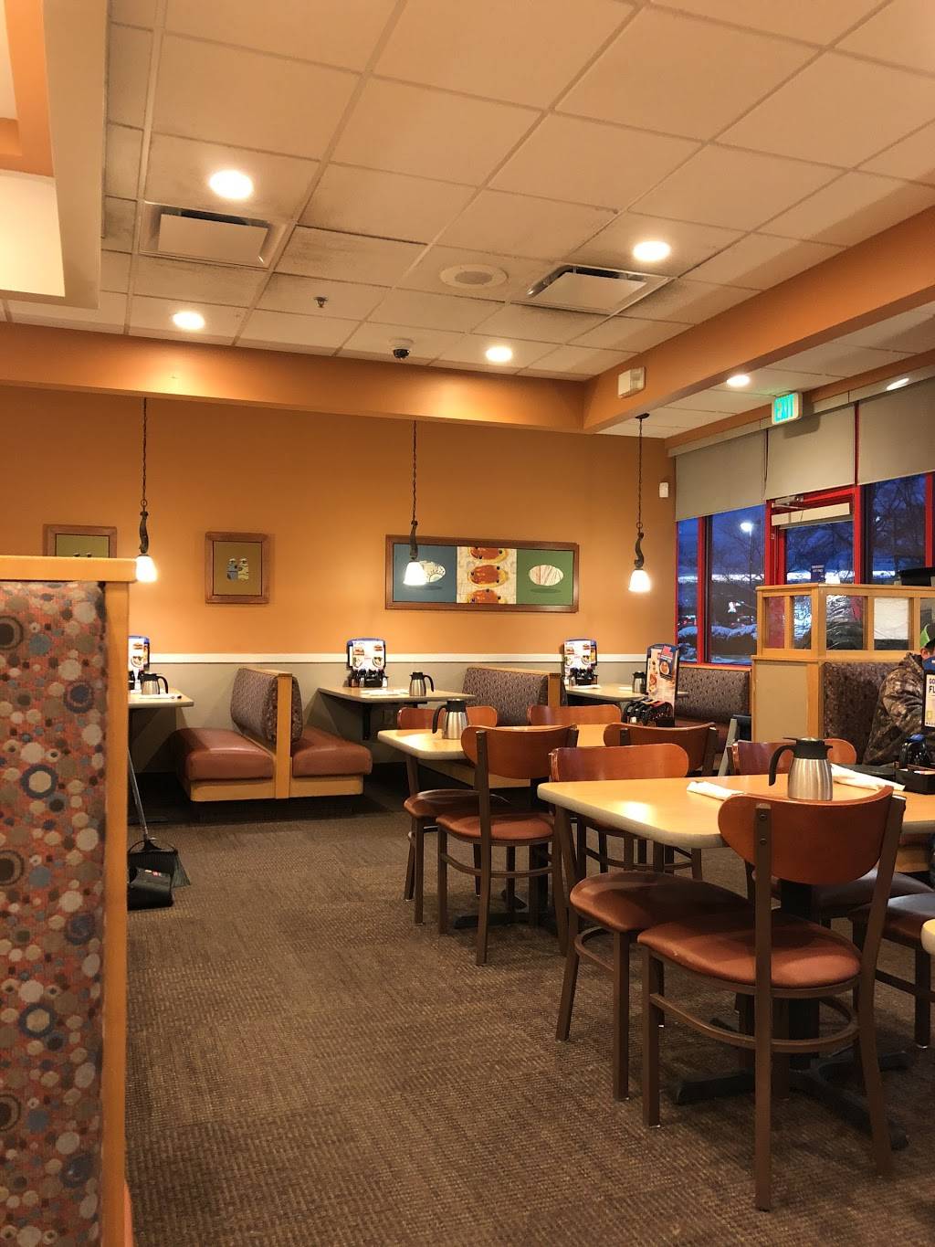 IHOP | bakery | 645 Fairview Rd, Simpsonville, SC 29680, USA | 8648810334 OR +1 864-881-0334