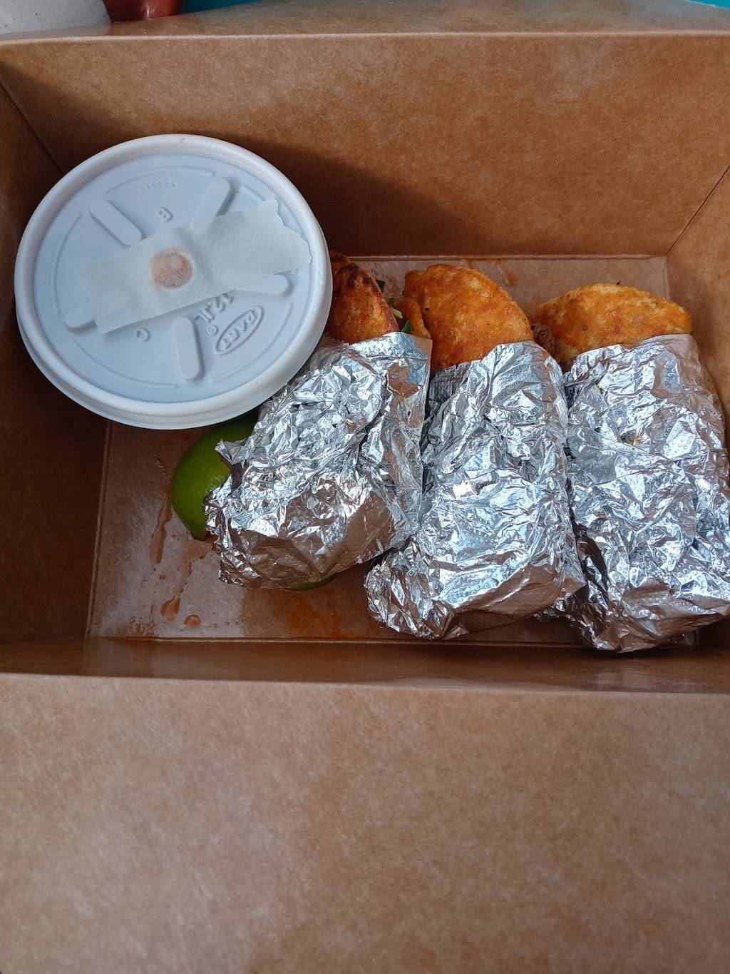 Chofi Birria | restaurant | 1708 Summit Ave, Union City, NJ 07087, USA | 2014306515 OR +1 201-430-6515