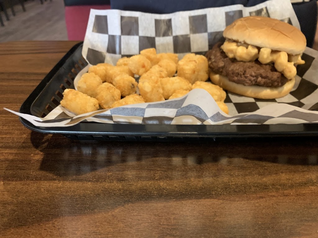 Oak Creek Grill And Tavern | restaurant | 114 E Main St, Florence, CO 81226, USA | 7197841999 OR +1 719-784-1999